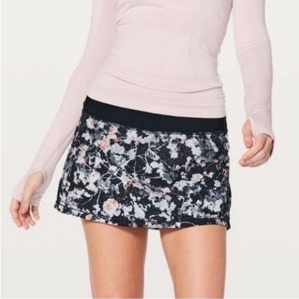 Lululemon pace rival skirt size 8